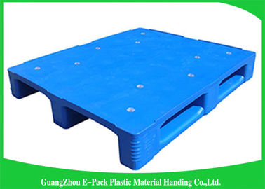 Il sistema di plastica blu resistente di racking dell'attrezzatura di stoccaggio dei pallet ha personalizzato