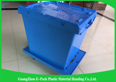 Grandi container di plastica resistenti con i coperchi allegati