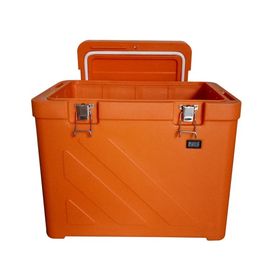 Scatola fresca isolata di plastica non tossica arancio, scatola di conservazione frigorifera di picnic 110L