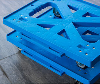 Due totalizzatori che caricano il carrello commovente di plastica 4 pollici di macchine per colata continua dell'unità di elaborazione di più funzionano