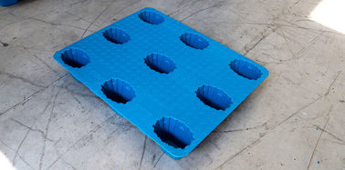 Pallet di plastica convenienti durevoli dell'accendino dei pallet 1000*800 millimetro dello stampaggio mediante soffiatura dello SGS